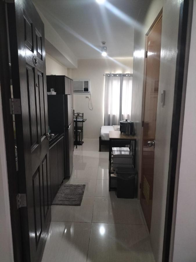 Cozy 1233 The Persimmon Studio Near Sm And Ayala Cebu Exterior photo